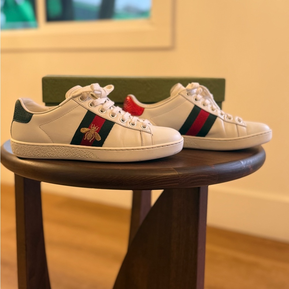 Gucci Ace sneaker with bee -Women